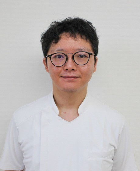 上硲 敬介